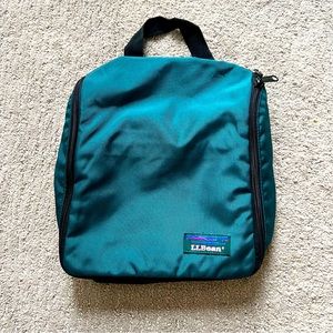 LL Bean traveler hanging travel toiletry bag - turquoise, large